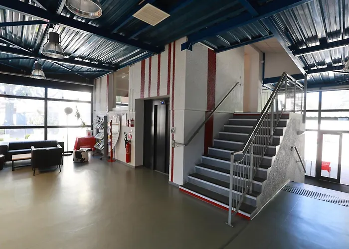 米卢斯青年旅舍 牟罗兹