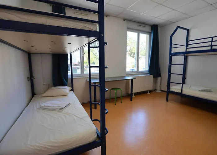 米卢斯青年旅舍 旅馆 *